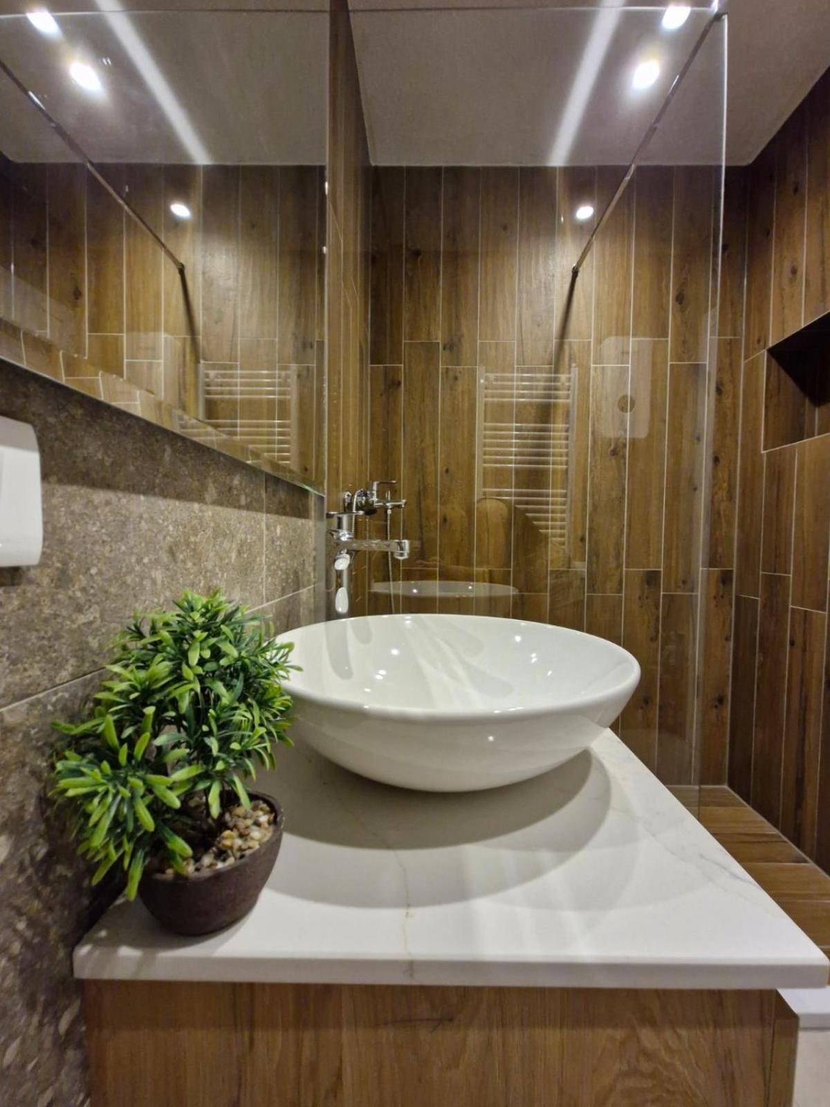 Luxury Apartments Stefano Premium โอครีด ภายนอก รูปภาพ