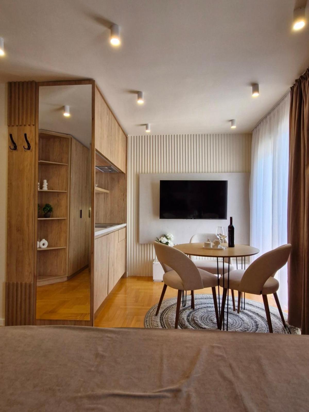 Luxury Apartments Stefano Premium โอครีด ภายนอก รูปภาพ